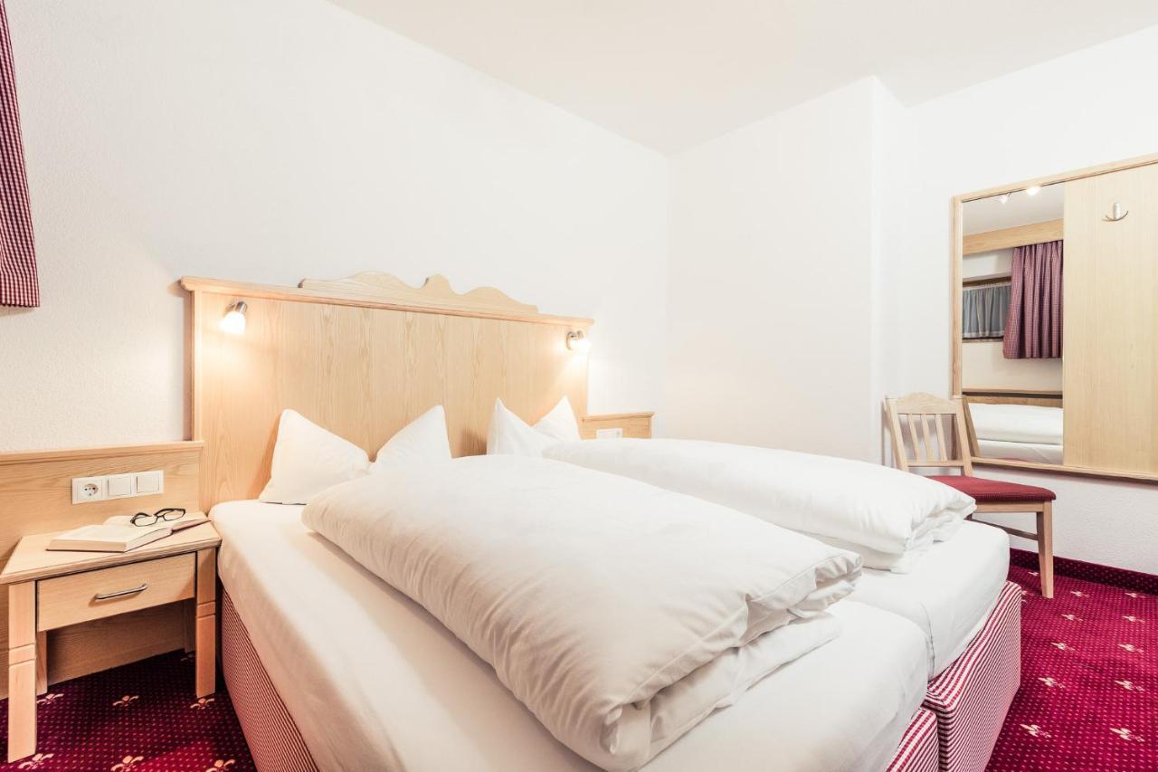 Leni Mountain Appartements Sölden Szoba fotó